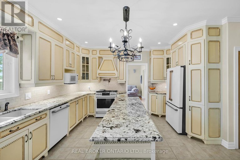 28518233/164-baillie-avenue/constance-bay/ottawa/ontario/K0A3M0_16