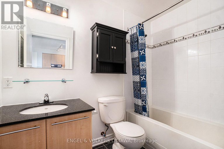 29326816/313-205-bolton-street/lower-townbyward-market/ottawa/ontario/K1N1K7_17