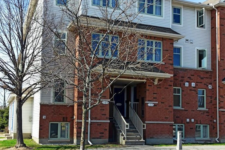 29112507/149-windswept-private/riverside-southgloucester-glen/ottawa/ontario/K1V0Z4_1