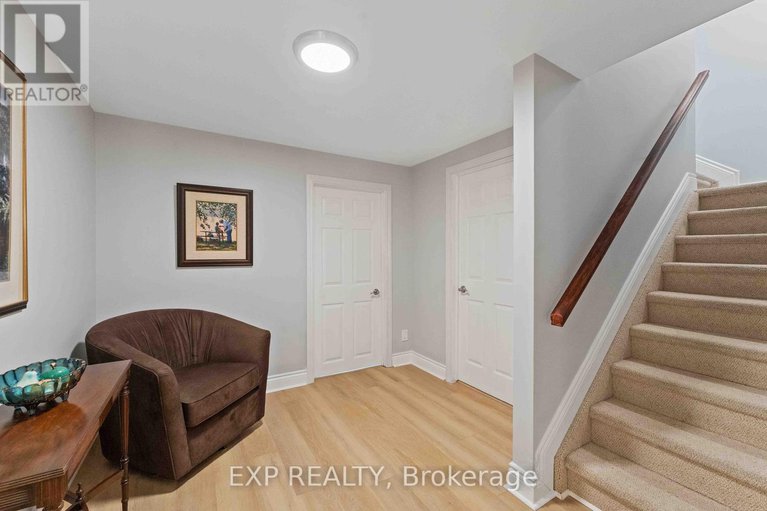 28505829/6163-elkwood-drive/greely/ottawa/ontario/K4P1N1_22