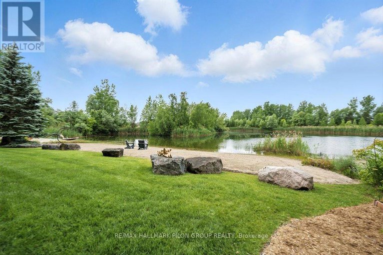 28488839/6893-sparkling-lake-way/greely/ottawa/ontario/K4P1R7_33