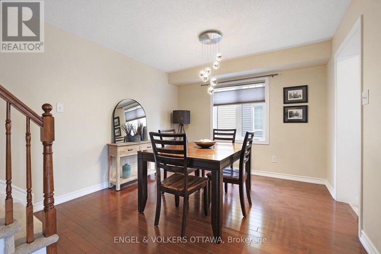 28759795/2421-nutgrove-avenue/half-moon-bay/ottawa/ontario/K2J0X4_10
