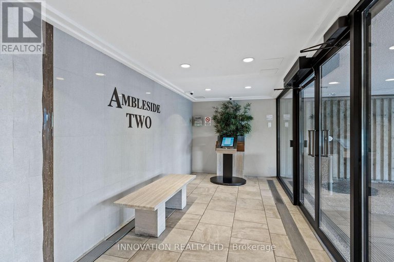 28966196/1905-1171-ambleside-drive/woodroffe/ottawa/ontario/K2B8E1_21