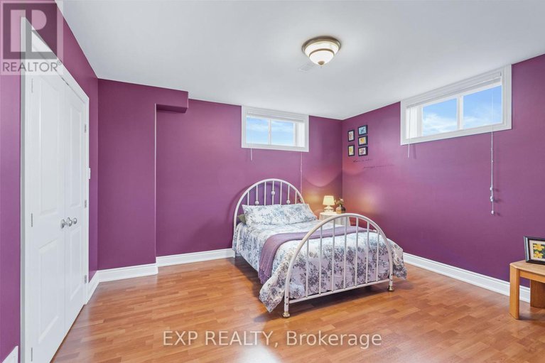 28552096/5940-brophy-drive/south-of-fallowfield-road/ottawa/ontario/K0A2Z0_18