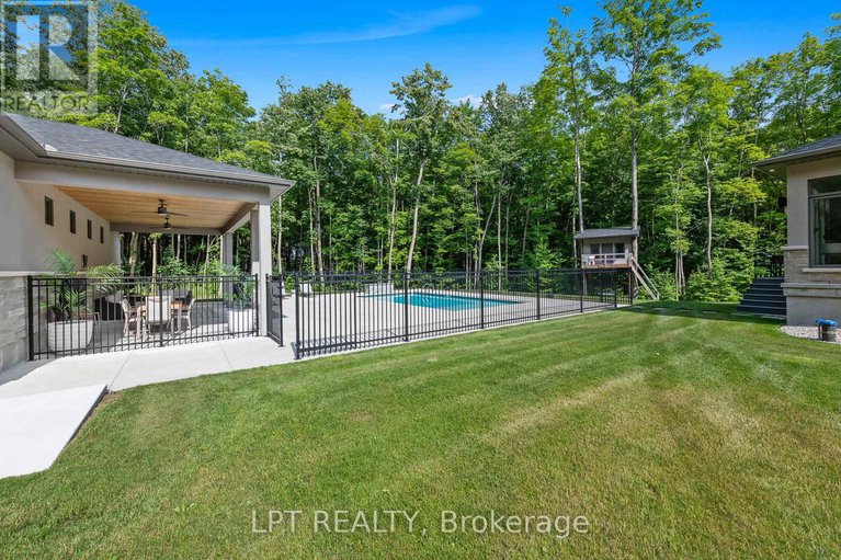 28330218/5740-queenscourt-crescent/manotick-east-to-manotick-station/ottawa/ontario/K4M1K3_42