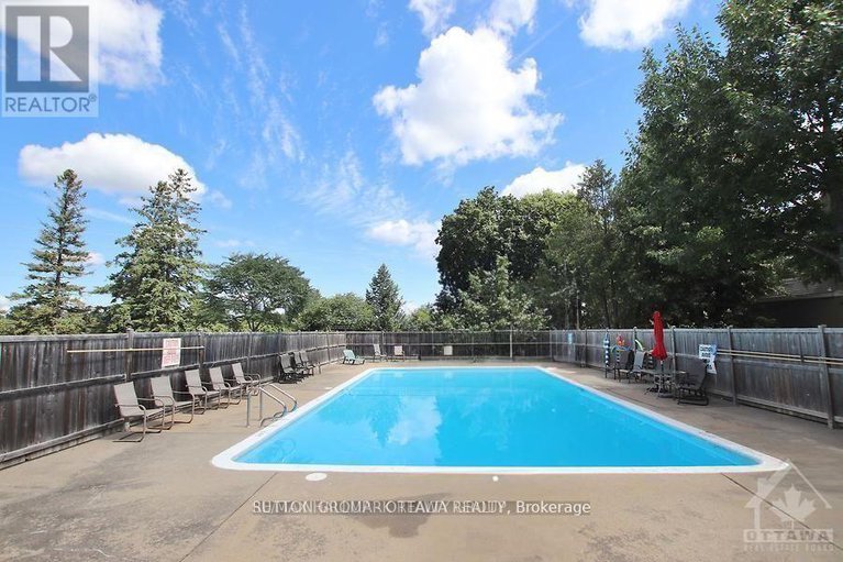 28368697/35-jackson-court/beaverbrook/ottawa/ontario/K2K1B6_46