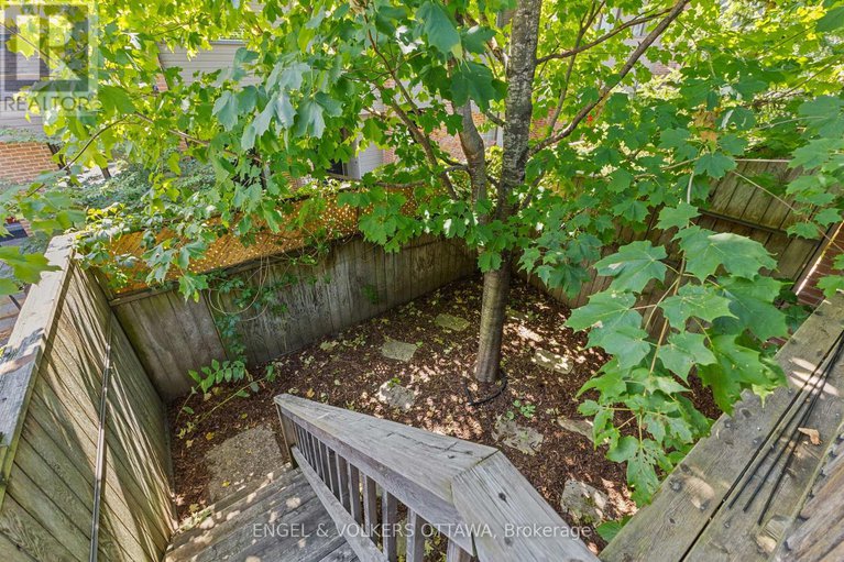 28841163/1-125-springfield-road/lindenlea/ottawa/ontario/K1M1C5_42