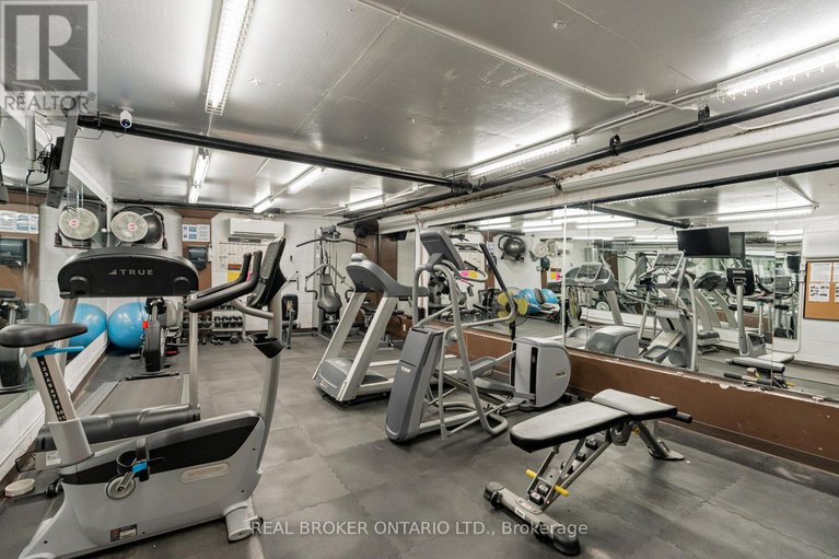 28484155/1907-158c-mcarthur-avenue/vanier/ottawa/ontario/K1L8E7_27