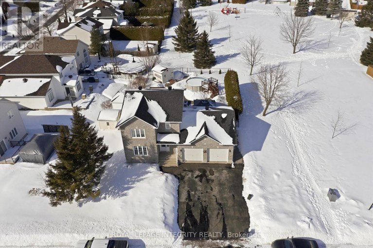 29413615/36-frontenac-boulevard/embrun/russell/ontario/K0A1W0_43