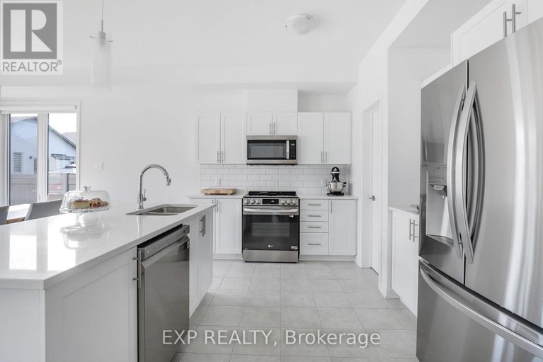 28834591/418-sterling-avenue/clarencerockland-twp/clarence-rockland/ontario/K4K0M5_10