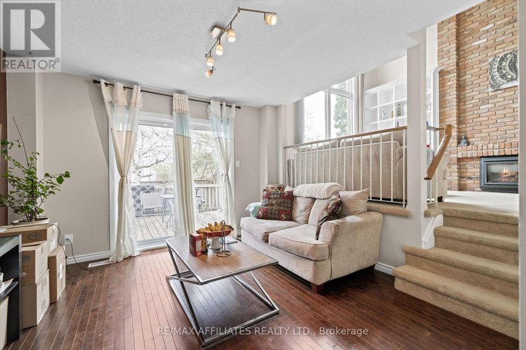 28295817/43-bluegrass-drive/bridlewood/ottawa/ontario/K2M1G2_13