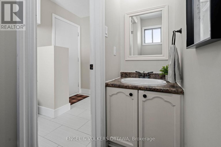 29436861/6346-beausejour-drive/chateauneuf/ottawa/ontario/K1C3J8_18