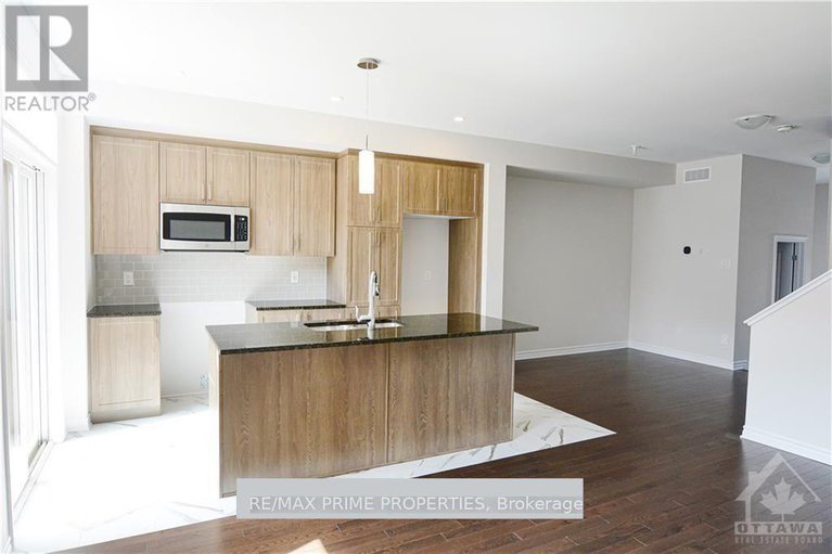 29440012/637-fisher-street/north-grenville-twp-kemptville-south/north-grenville/ontario/K0G1J0_6