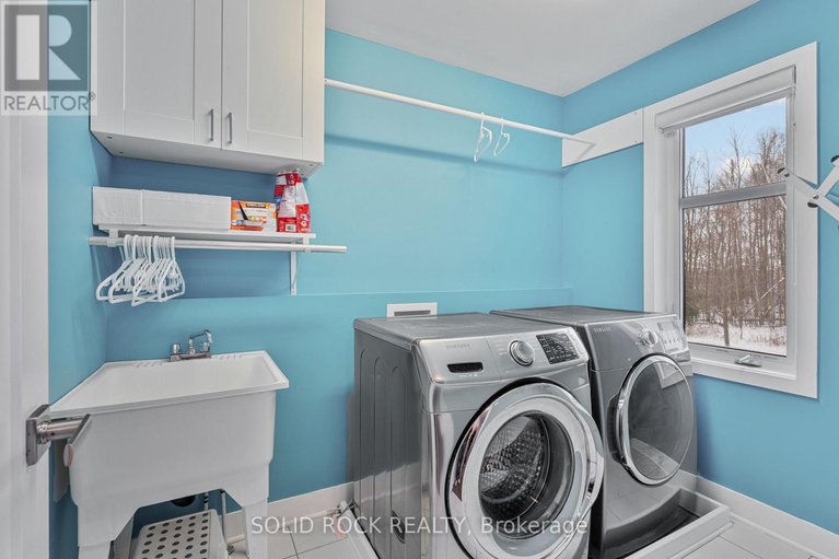 29234213/242-shinleaf-crescent/mer-bleuebradley-estatesanderson-park/ottawa/ontario/K1W0J2_32