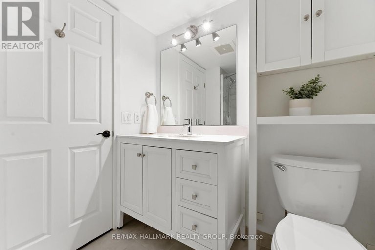 29435223/1106-138-somerset-street-w/ottawa-centregolden-triangle/ottawa/ontario/K2P0A3_24