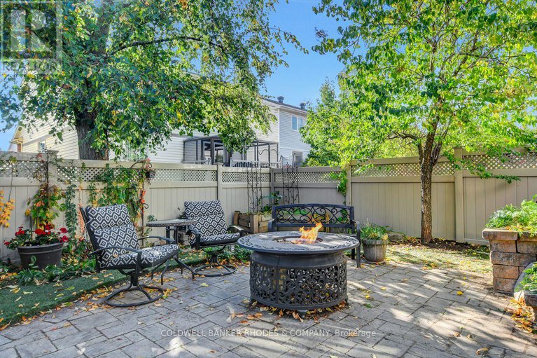 29023434/12-bramblegrove-crescent/hunt-club-parkgreenboro/ottawa/ontario/K1T3G3_35