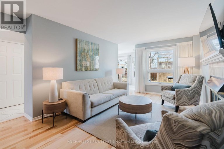 29631308/583-apollo-way/fallingbrookpineridge/ottawa/ontario/K4A1T7_22