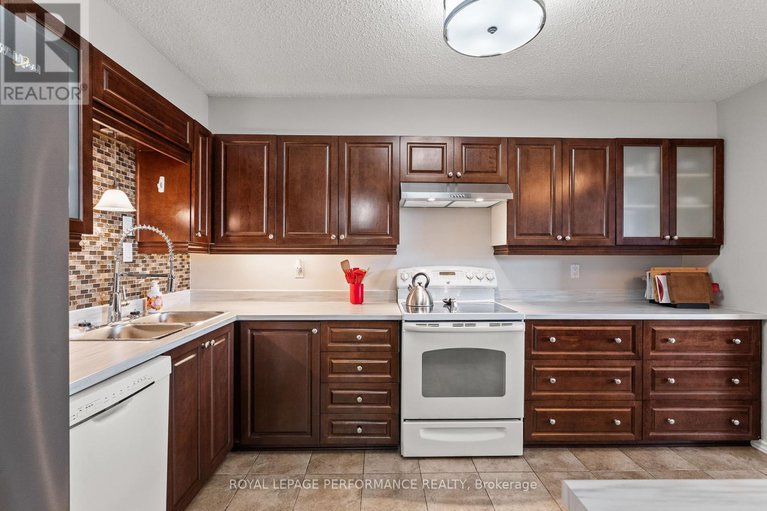 28967483/unit-407-200-lafontaine-avenue/vanier/ottawa/ontario/K1L8K8_6