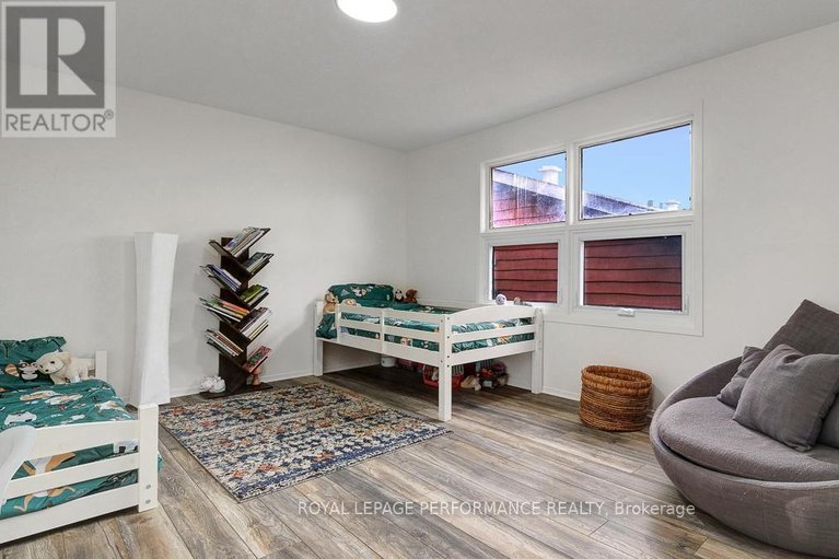 29674269/510-foxview-place/cfb-rockcliffe-and-area/ottawa/ontario/K1K4C4_29