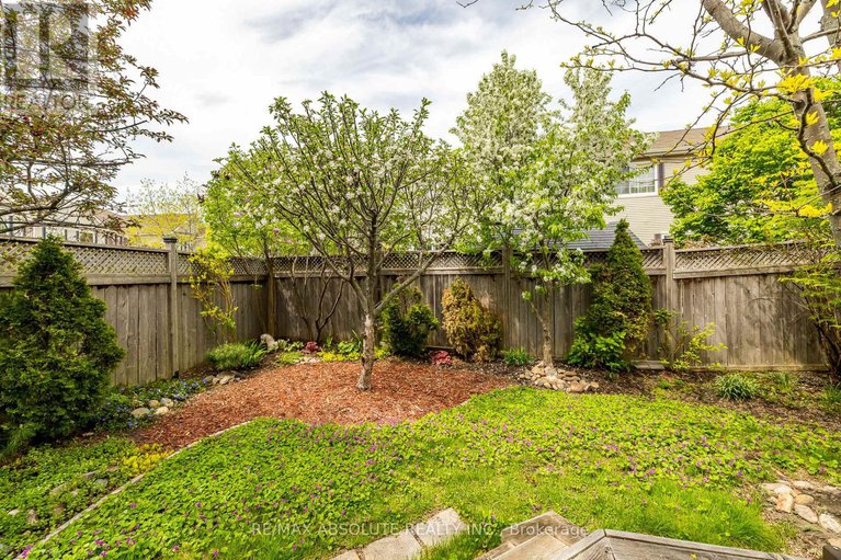 28472136/400-evenwood-private/stonebridge/ottawa/ontario/K2J0E5_24