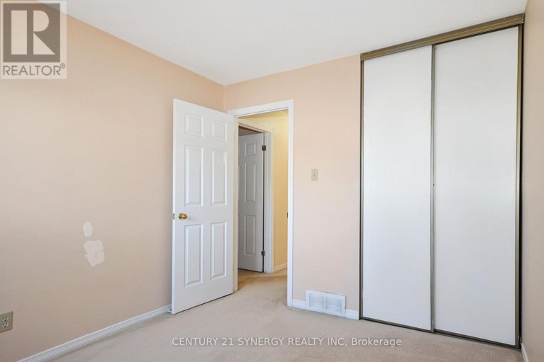 29647828/9-raj-terrace/hunt-club-park/ottawa/ontario/K1G4T4_25