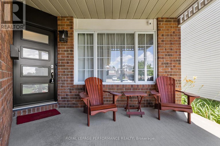 28630498/666-valin-street/fallingbrookgardenway-south/ottawa/ontario/K4A3X1_8