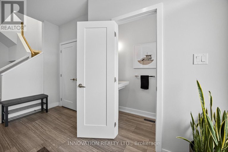 28801635/1310-avenue-p-avenue/eastway-gardensindustrial-park/ottawa/ontario/K1G0B3_6