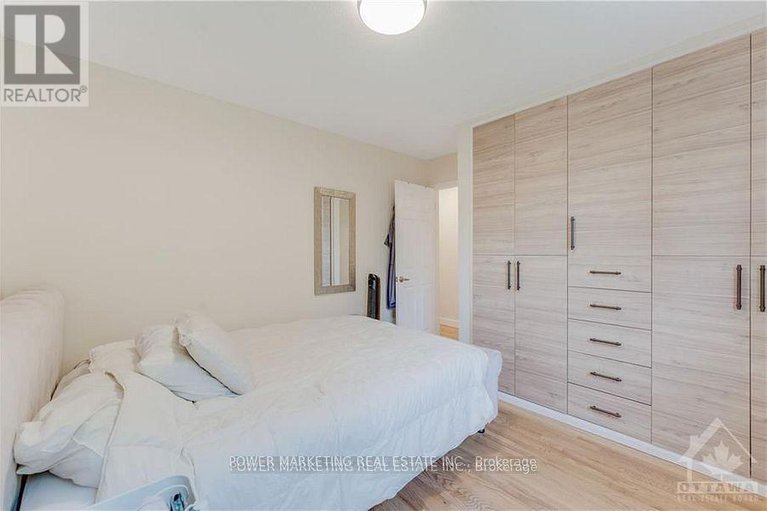 28768216/29-courtney-road/glencairnhazeldean/ottawa/ontario/K2L1M1_14