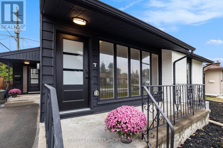 28988250/1327-avenue-s-avenue/eastway-gardensindustrial-park/ottawa/ontario/K1G0C4_4