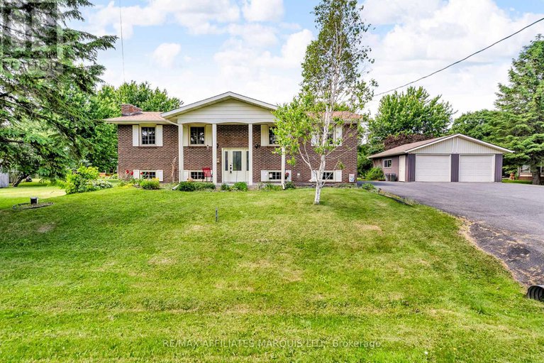 28494873/18227-oak-drive/south-glengarry-charlottenburgh-twp/south-glengarry/ontario/K0C2J0_1