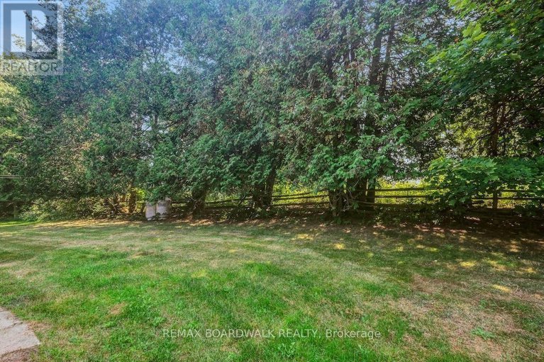 29152557/1895-concession-10a-road/drummond-n-elmsley-drummond-twp/drummondnorth-elmsley/ontario/K0G1K0_41