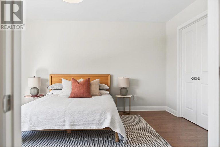 29416732/869-moses-tennisco-street/cfb-rockcliffe-and-area/ottawa/ontario/K1K5A2_22