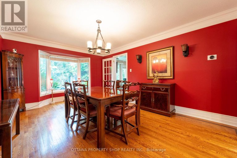 28429385/566-falwyn-crescent-w/fallingbrookridgemount/ottawa/ontario/K4A2A4_14