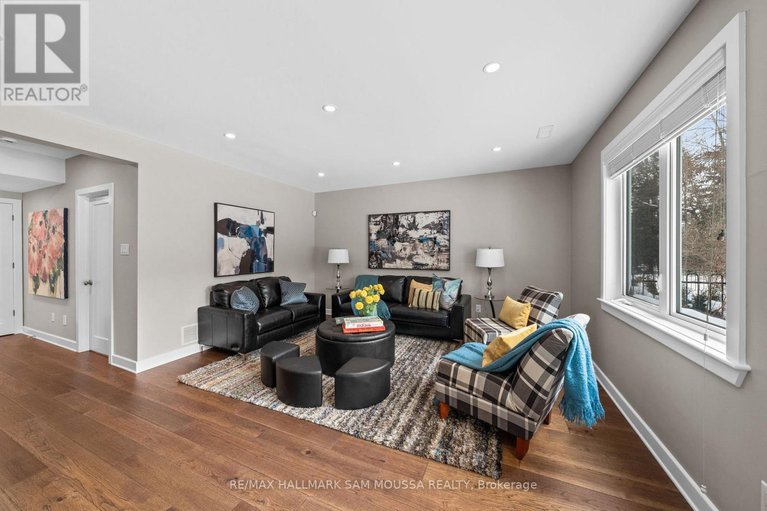 29343757/25-marsh-sparrow-private/morgans-grantsouth-march/ottawa/ontario/K2K3P1_37