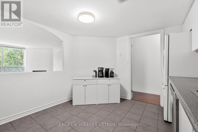28671535/305-3105-carling-avenue/bayshore/ottawa/ontario/K2H5A6_16