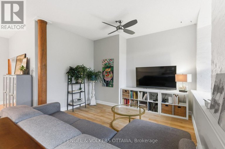 29028525/208-1-rosamond-street-e/almonte/mississippi-mills/ontario/K0A1A0_13