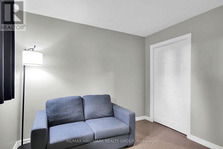 28411379/8441-mitch-owens-drive/carlsbad-springs/ottawa/ontario/K0A1V0_12