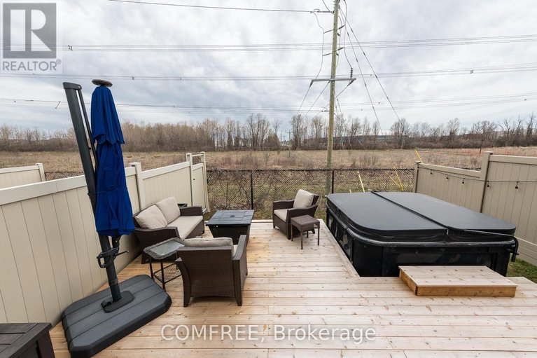 29681644/663-putney-crescent/stittsville-central/ottawa/ontario/K2S2N7_31