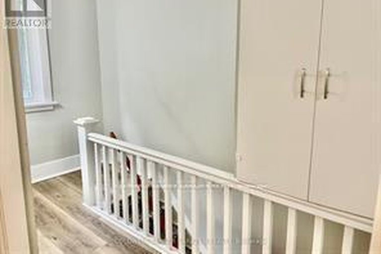 29477068/5-edgar-street/hintonburg/ottawa/ontario/K1Y3L4_8