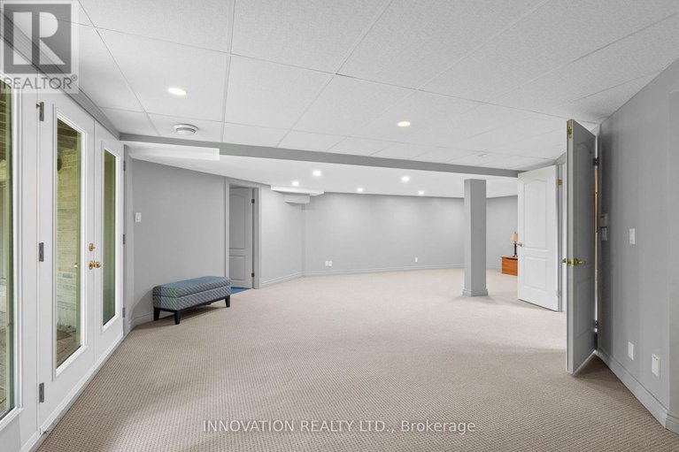 28892272/52-cedarhill-drive/cedar-hillorchard-estates/ottawa/ontario/K2R1C3_32