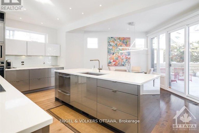 29372258/615-island-park-crescent/ottawa-west/ottawa/ontario/K1Y3P4_10