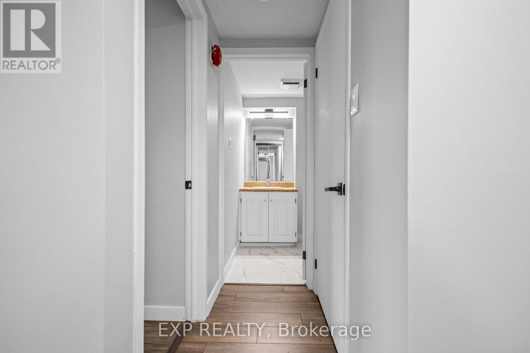 28602451/106-6470-bilberry-drive/orleans-wood/ottawa/ontario/K1C4P1_24