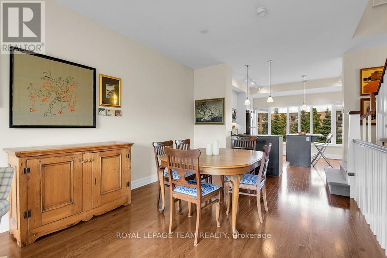 28815595/7-775-richmond-road-n/woodroffe/ottawa/ontario/K2A0G7_16