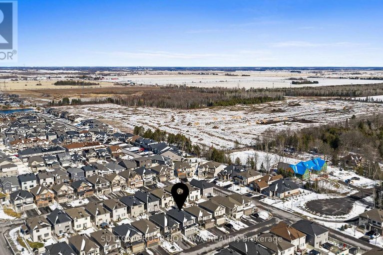 29646315/1013-manege-street/stittsville-south/ottawa/ontario/K2S0Y8_34