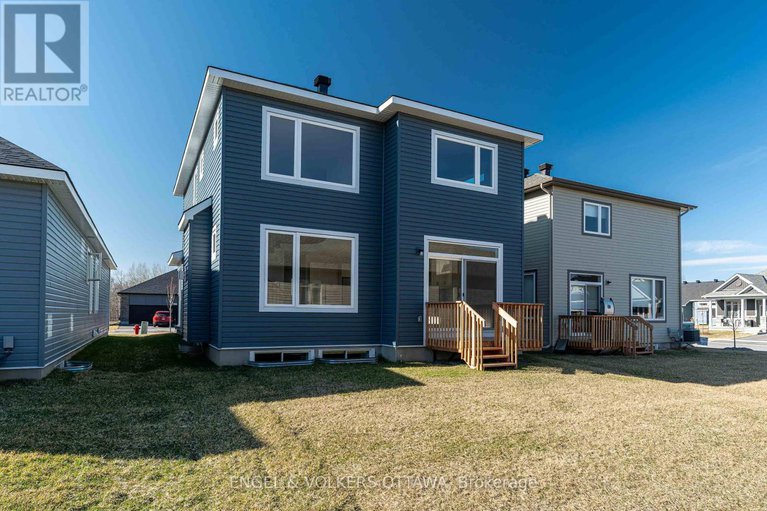 28591780/683-fisher-street/north-grenville-twp-kemptville-south/north-grenville/ontario/K0G1J0_32