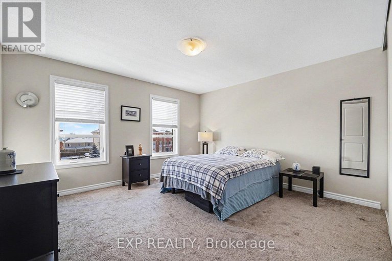 29311745/735-chapman-mills-drive/strandherd/ottawa/ontario/K2J5X2_14