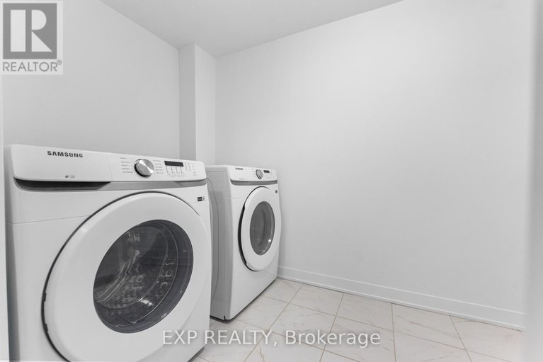 29617821/720-hydrus-private/half-moon-bay/ottawa/ontario/K2J7B2_13