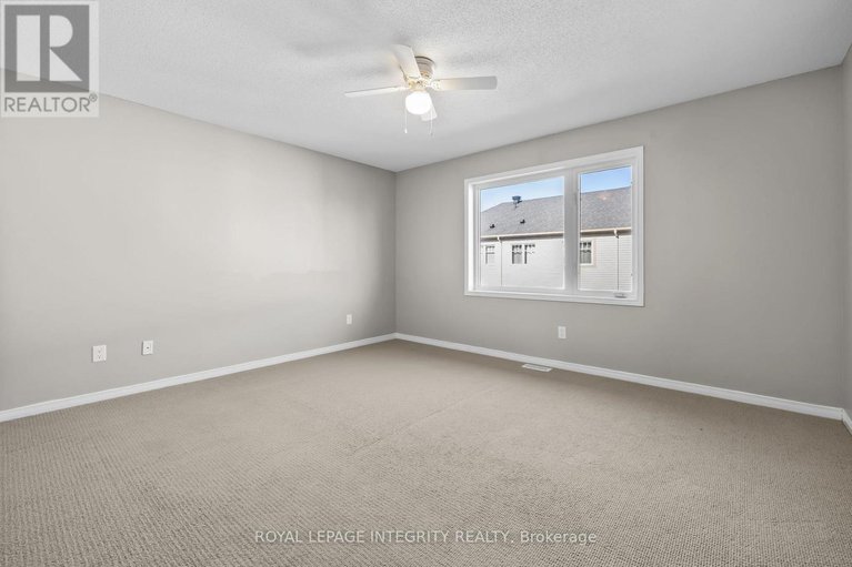 28962538/14-hackney-private/emerald-meadowstrailwest/ottawa/ontario/K2V0K8_16