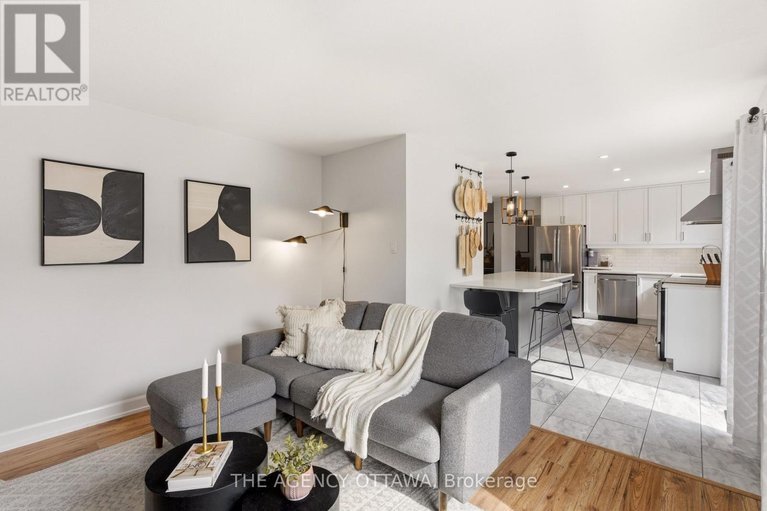 29677270/1625-bottriell-way/fallingbrookpineridge/ottawa/ontario/K4A1W5_21