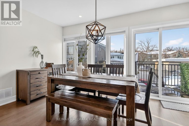 29397820/247b-ferland-street/vanier/ottawa/ontario/K1L7T5_14